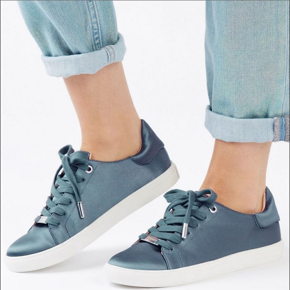 TOPSHOP Catseye Gray Satin Lace Up Sneakers Women's 10.5